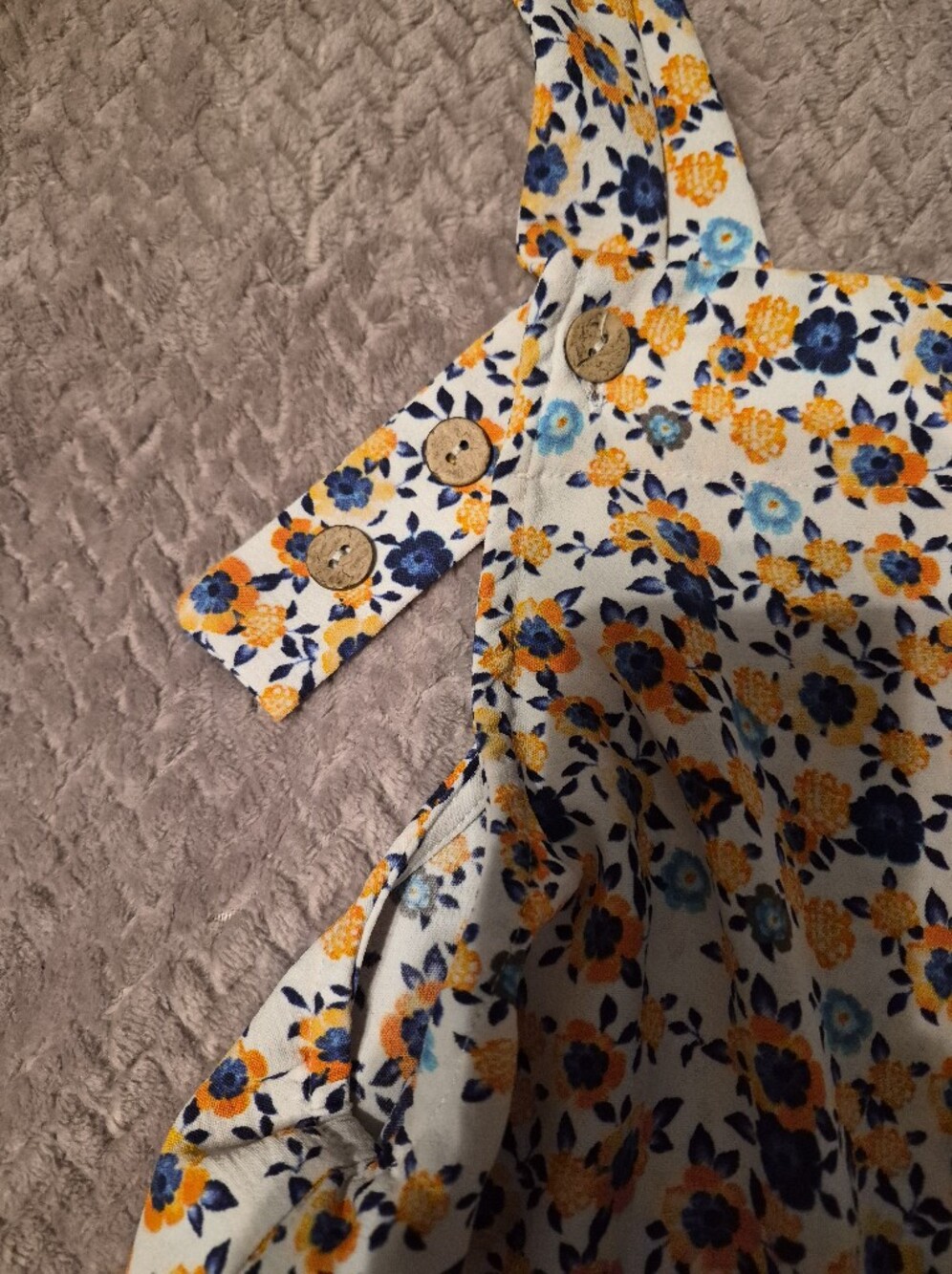 Women's Lepunnuo White Floral Loose Fit Sleeveless Button-Strap Romper Med. NWOT - Picture 9 of 11